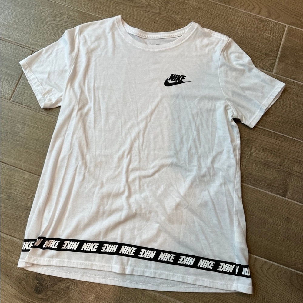 Women’s Nike Tee